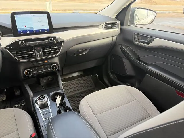Ford Escape photo 32
