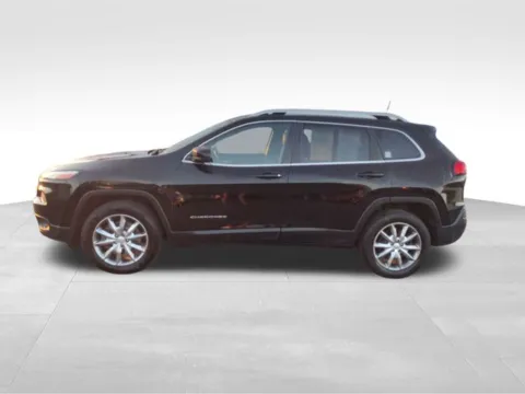 Photos of 2018 Jeep Cherokee Limited for sale in Perham, MN at Nyhus Family Sales