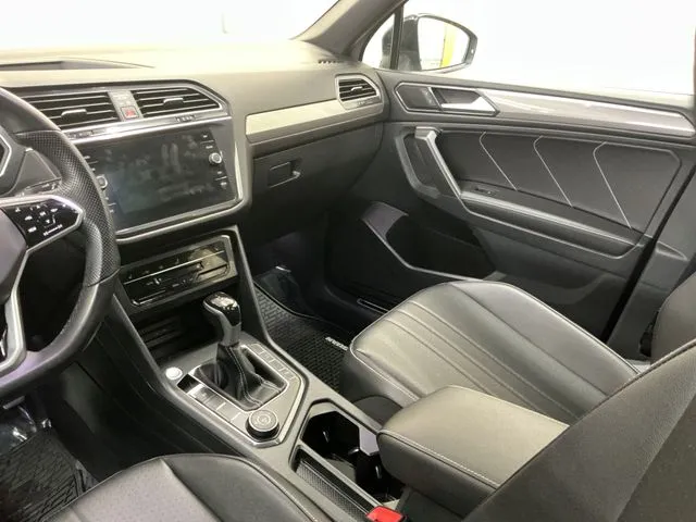 2022 Volkswagen Tiguan SE R-LINE BLACK - Photo 31