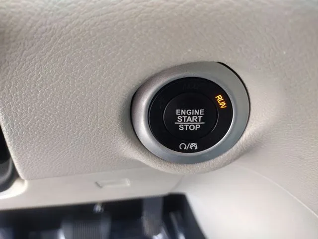2024 Chrysler Pacifica Touring L - Photo 61