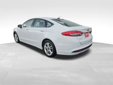 More photos of 2018 Ford Fusion SE at Nyhus Family Sales, MN
