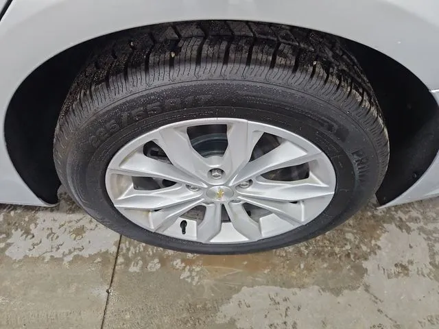 2022 Chevrolet Malibu 1LT - Photo 14