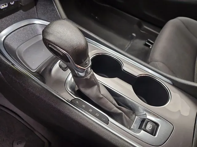 2022 Chevrolet Malibu 1LT - Photo 33