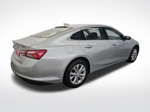 More photos of 2022 Chevrolet Malibu LT at Nyhus Family Sales, MN