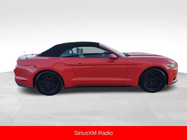 2016 Ford Mustang EcoBoost Premium - Photo 7