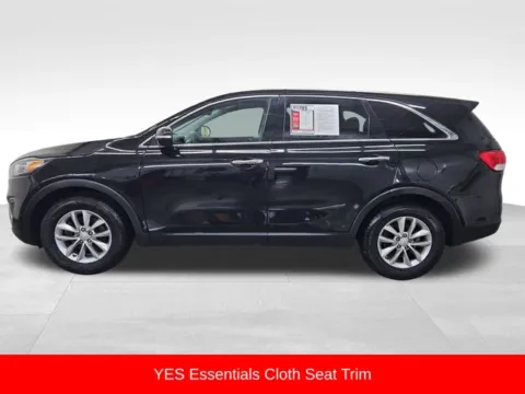 More photos of 2016 Kia Sorento L at Nyhus Family Sales, MN