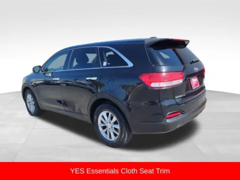 More photos of 2016 Kia Sorento L at Nyhus Family Sales, MN