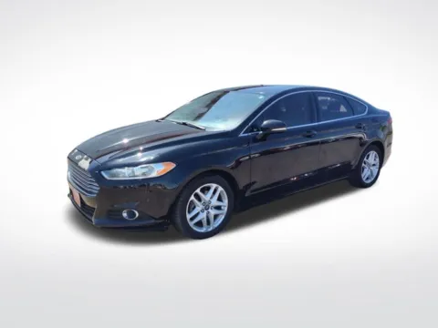 Black 2016 Ford Fusion SE for sale in Perham, MN