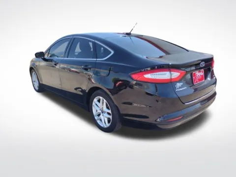 More photos of 2016 Ford Fusion SE at Nyhus Family Sales, MN