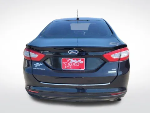 More photos of 2016 Ford Fusion SE at Nyhus Family Sales, MN