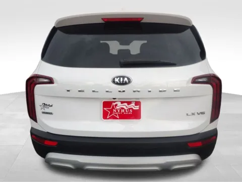 More photos of 2020 Kia Telluride LX at Nyhus Family Sales, MN