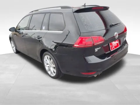 More photos of 2017 Volkswagen Golf SportWagen SE at Nyhus Family Sales, MN