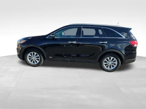 Photos of 2017 Kia Sorento LX for sale in Perham, MN at Nyhus Family Sales