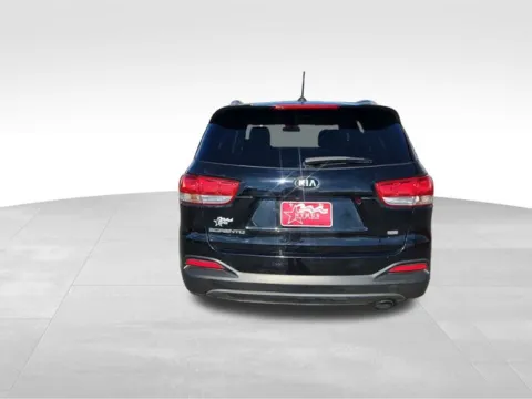 More photos of 2017 Kia Sorento LX at Nyhus Family Sales, MN