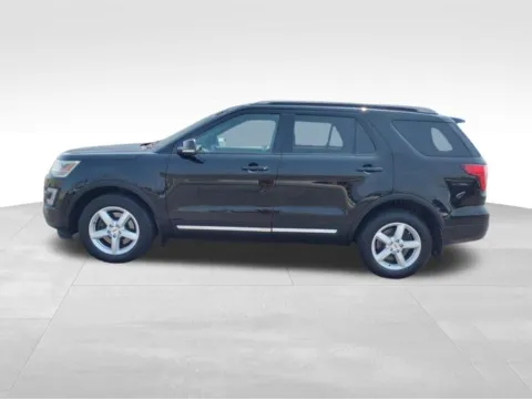 Photos of 2017 Ford Explorer XLT for sale in Perham, MN at Nyhus Family Sales