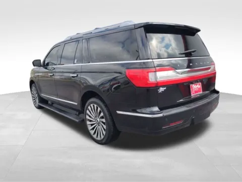 More photos of 2018 Lincoln Navigator L L Reserve at Nyhus Family Sales, MN