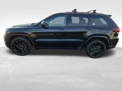 Photos of 2018 Jeep Grand Cherokee Altitude for sale in Perham, MN at Nyhus Family Sales