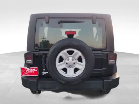 More photos of 2018 Jeep Wrangler JK Unlimited Sport at Nyhus Family Sales, MN