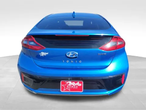 More photos of 2017 Hyundai Ioniq Hybrid SEL at Nyhus Family Sales, MN