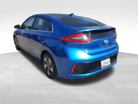 More photos of 2017 Hyundai Ioniq Hybrid SEL at Nyhus Family Sales, MN