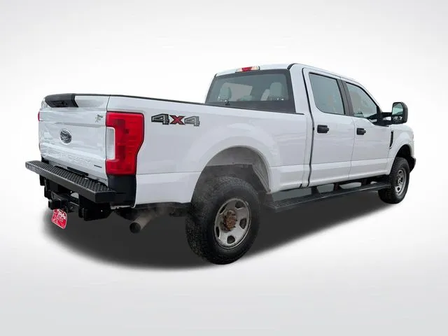 Ford F350SD photo 7
