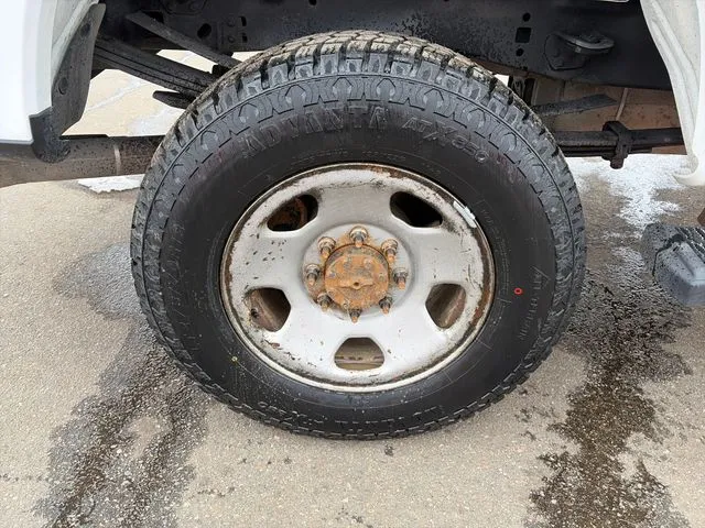Ford F350SD photo 15