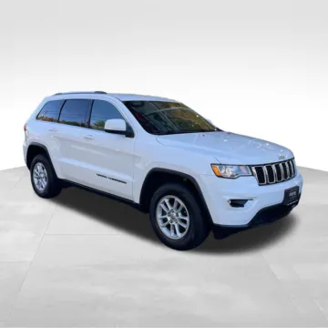 More photos of 2018 Jeep Grand Cherokee Laredo E at Nyhus Family Sales, MN