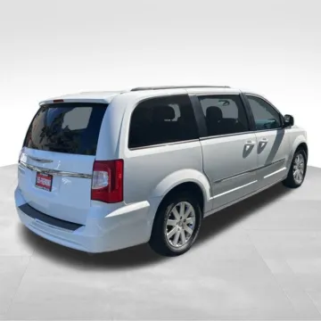 More photos of 2016 Chrysler Town & Country Touring at Nyhus Family Sales, MN