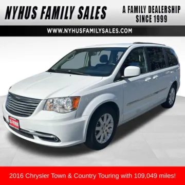 White 2016 Chrysler Town & Country Touring for sale in Perham, MN