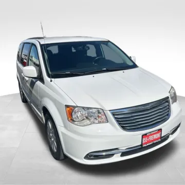 More photos of 2016 Chrysler Town & Country Touring at Nyhus Family Sales, MN