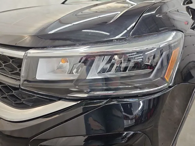 Volkswagen Taos photo 18