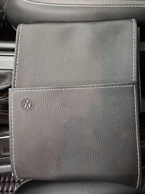 Volkswagen Taos photo 55