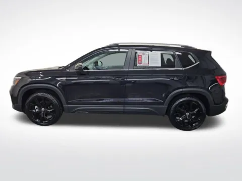 Another view of 2022 Volkswagen Taos 1.5T SE for sale in Perham, MN at Nyhus Family Sales