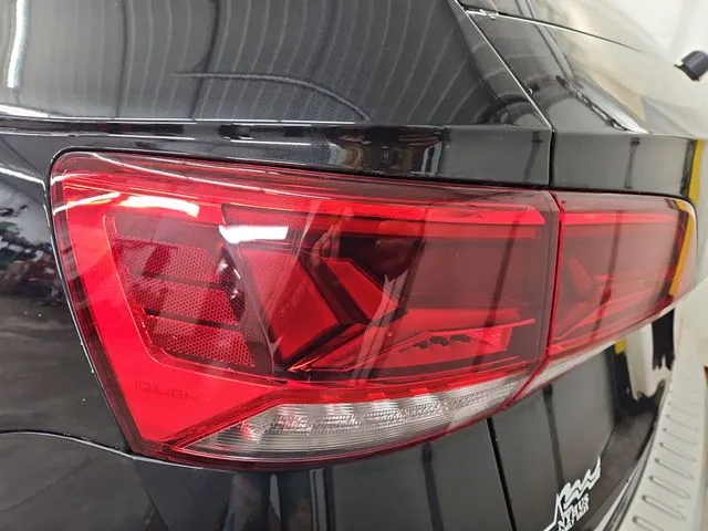 Volkswagen Taos photo 20
