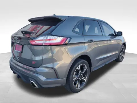 More photos of 2022 Ford Edge ST at Nyhus Family Sales, MN