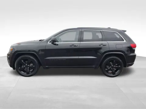 Photos of 2015 Jeep Grand Cherokee Altitude for sale in Perham, MN at Nyhus Family Sales