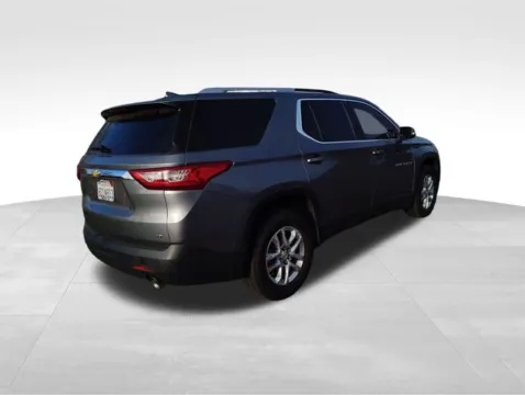 More photos of 2018 Chevrolet Traverse LT at Nyhus Family Sales, MN