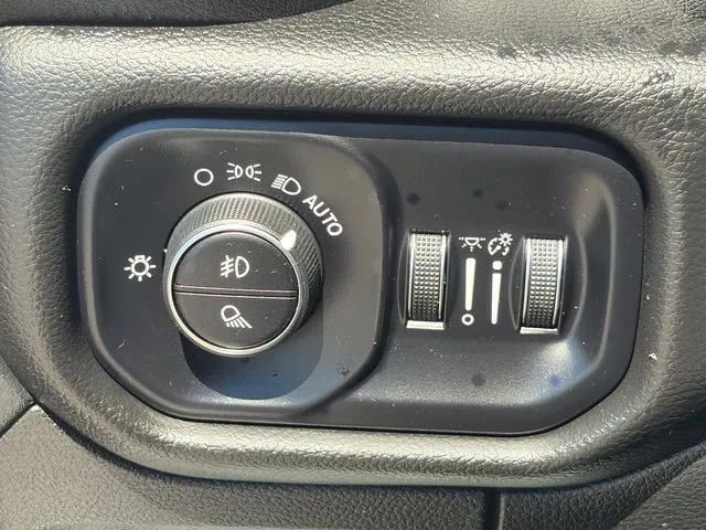 Ram 1500 photo 59