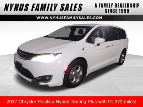 White 2017 Chrysler Pacifica Hybrid Touring Plus for sale in Perham, MN