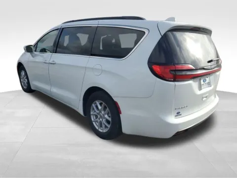 More photos of 2022 Chrysler Pacifica Touring L at Nyhus Family Sales, MN