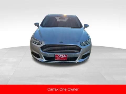 Photos of 2016 Ford Fusion SE for sale in Perham, MN at Nyhus Family Sales