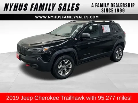 Black 2019 Jeep Cherokee Trailhawk for sale in Perham, MN