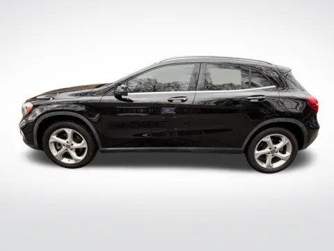 More photos of 2020 Mercedes-Benz GLA 250 at Pinnacle Motor Company LKN, NC