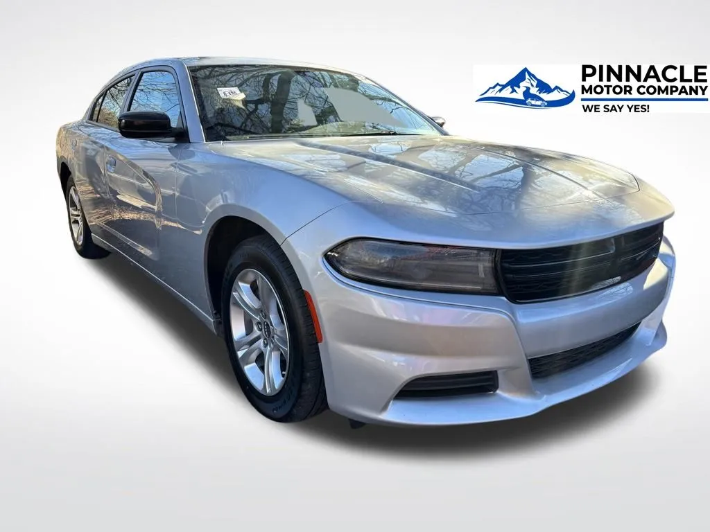 2023 Dodge Charger SXT's photo