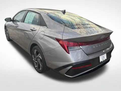 More photos of 2025 Hyundai Elantra SEL Convenience at Pinnacle Motor Company LKN, NC