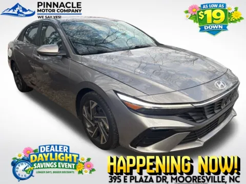 Gray 2025 Hyundai Elantra SEL Convenience for sale in Mooresville, NC