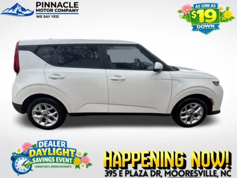 Photos of 2021 Kia Soul S for sale in Mooresville, NC at Pinnacle Motor Company LKN