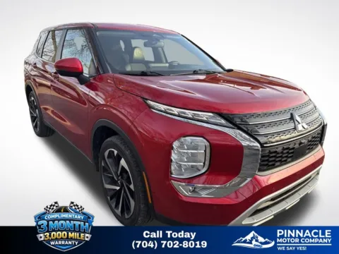 Red 2024 Mitsubishi Outlander SE for sale in Mooresville, NC