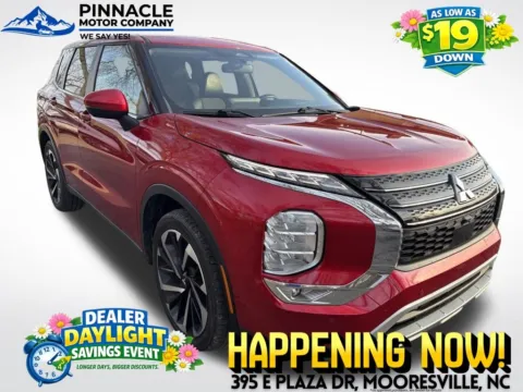 Red 2024 Mitsubishi Outlander SE for sale in Mooresville, NC
