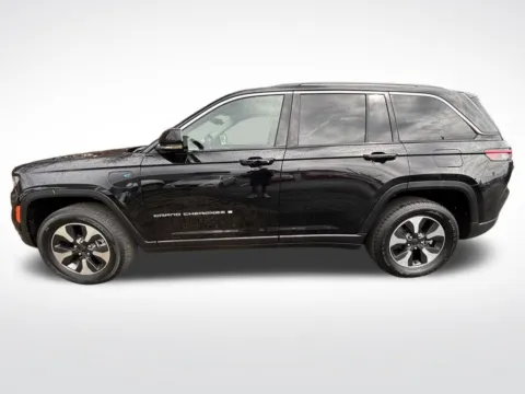 More photos of 2024 Jeep Grand Cherokee 4xe at Pinnacle Motor Company LKN, NC